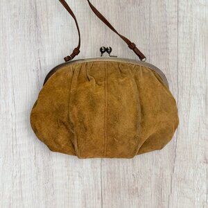 GOLDEN DUCK Vintage Brown Tan Suede Kiss Lock Purse Handbag Crossbody Bag